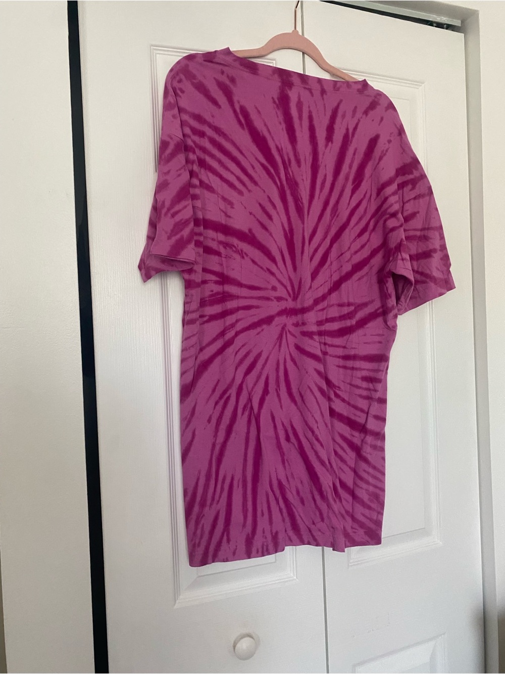 PINK Victoria's Secret Magenta Graphic Sleep Tee - Picture 2 of 5